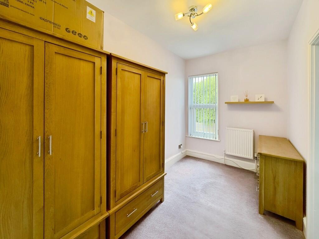 9f505357-bed 20wa...
