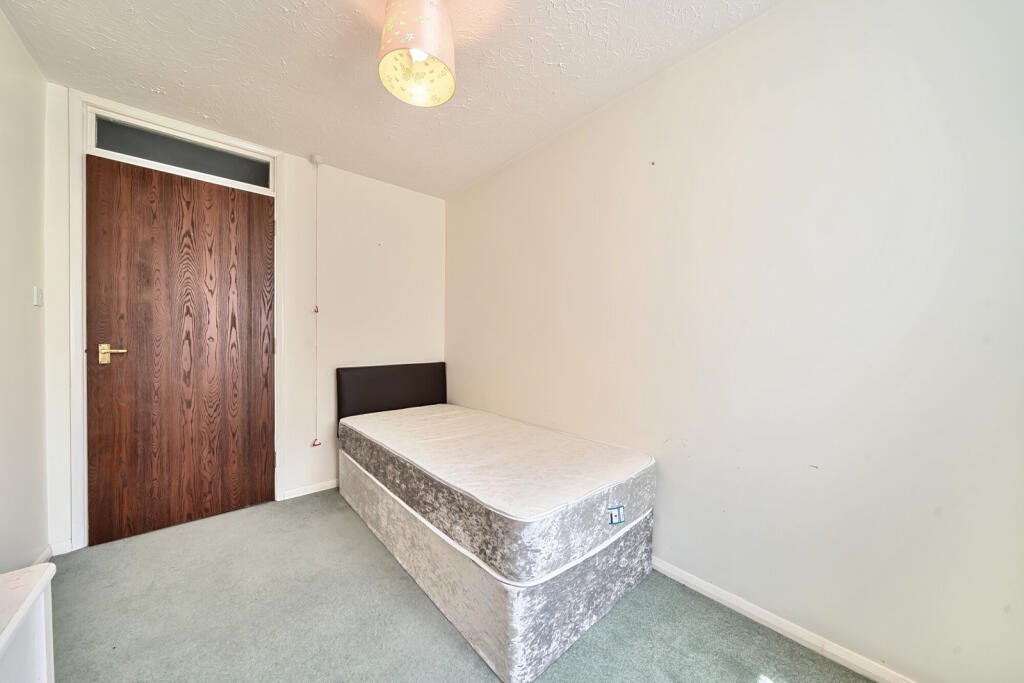 1310083-19-685006...