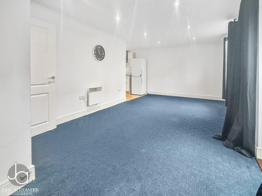 20250201_11221070...