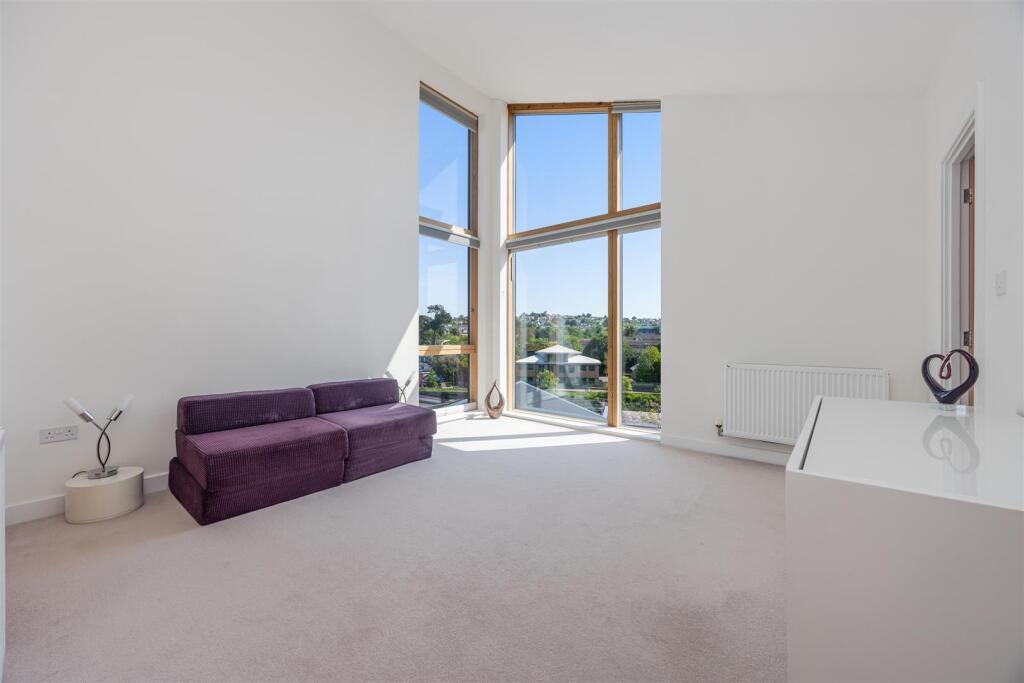 A30 - 17 Baltic Way Totnes - 250514.jpg