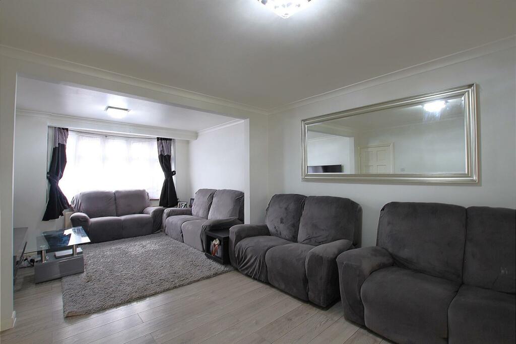 Through Lounge