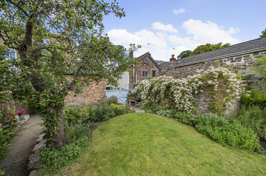 Bampton, Seddons