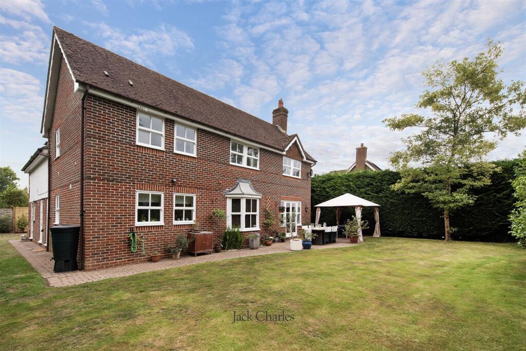 44 The Haydens, TN9 1NS 021.jpg