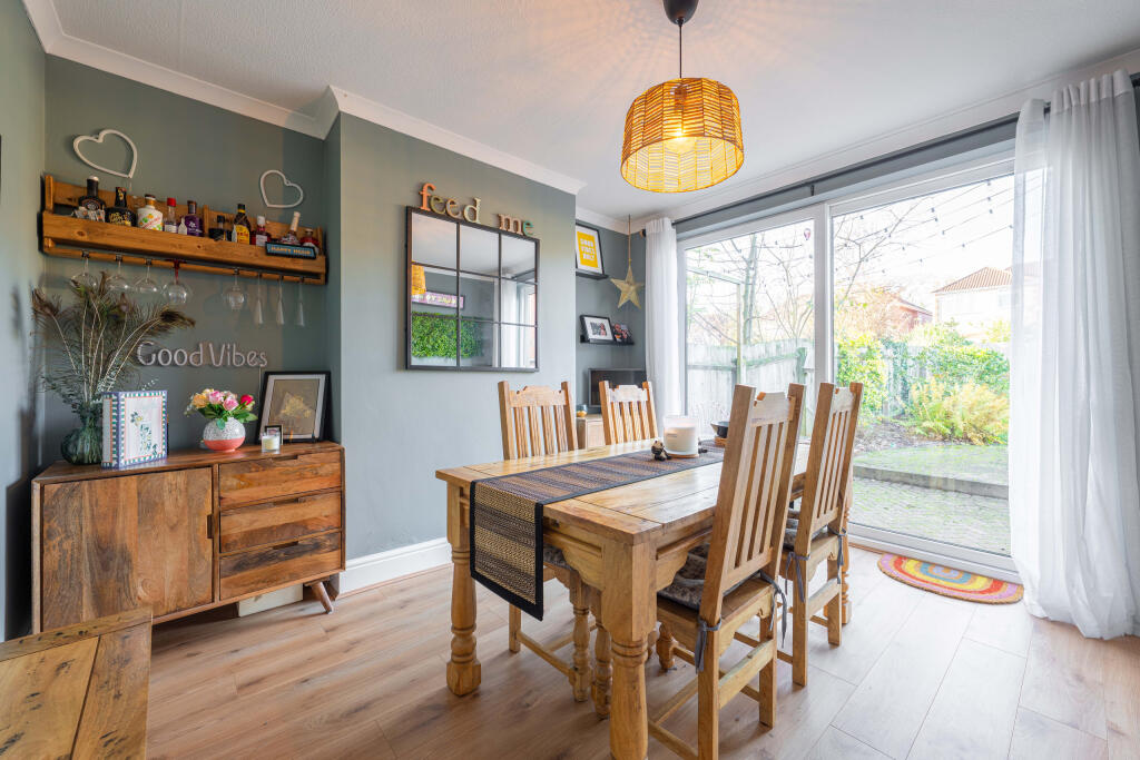 Wainbody Ave South 06421 