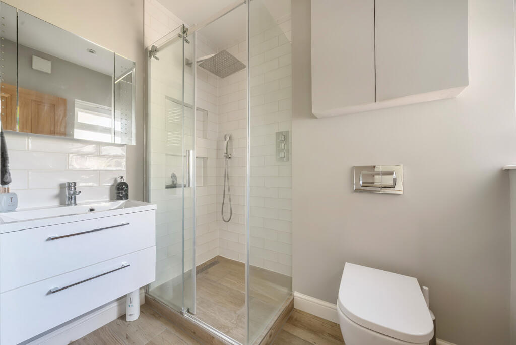 1334689-11-689a3c...