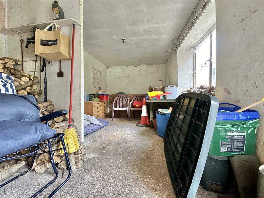 Outbuilding