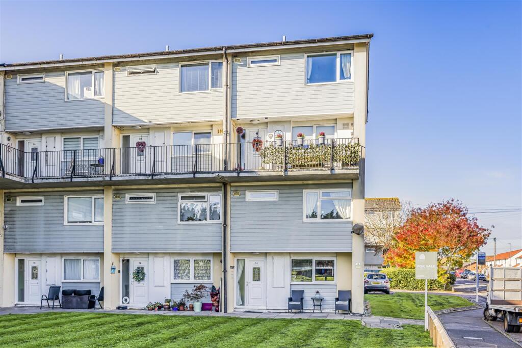 74 Fort Cumberland Road, Southsea-PorticoMarketing