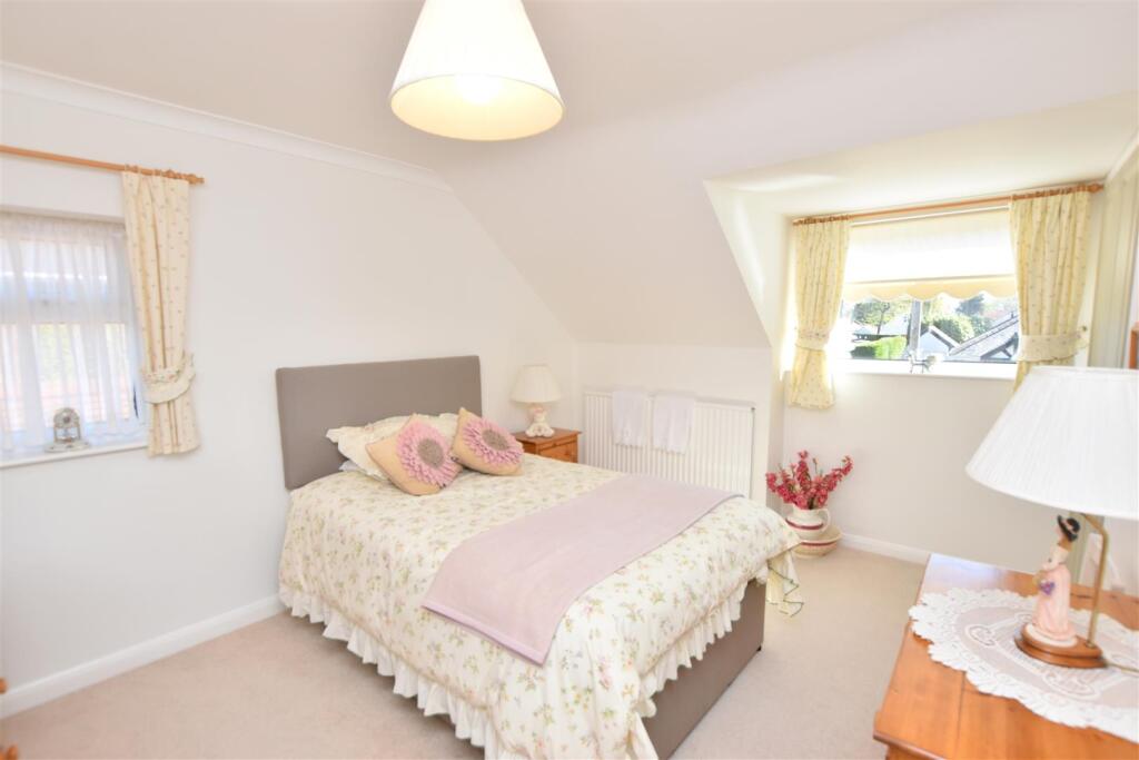 BEDROOM 3