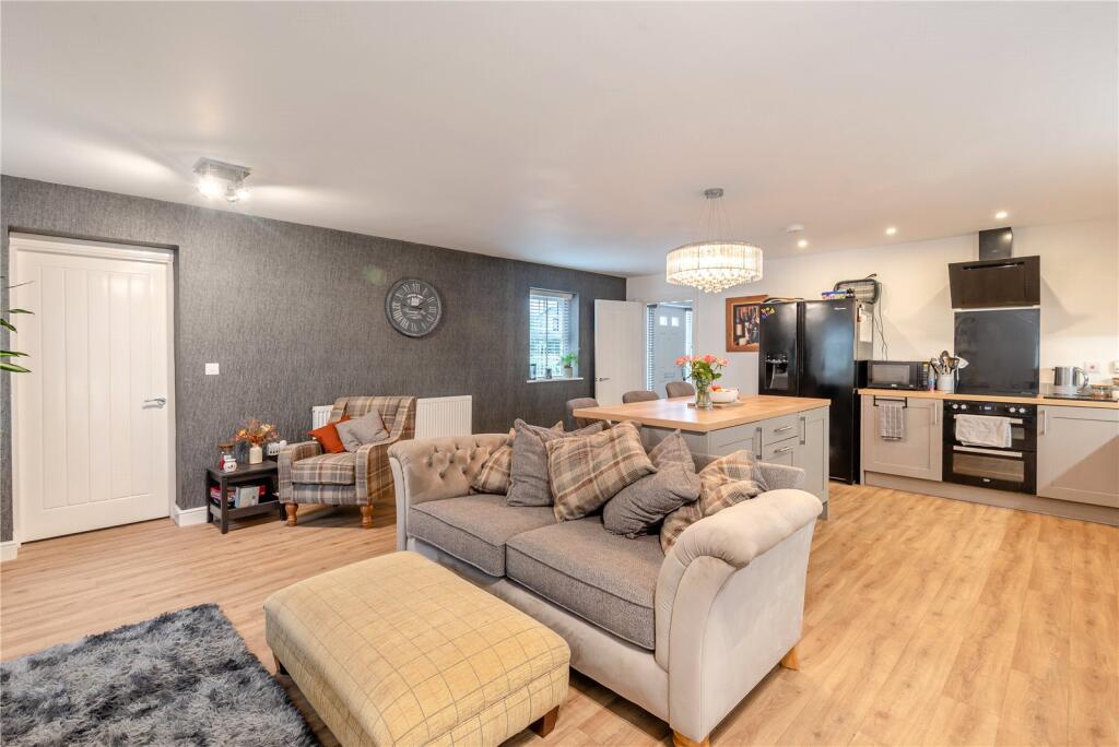 Kitchen/Family Room