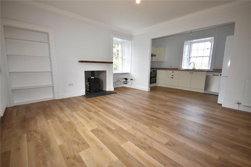 Kitchen/Lounge