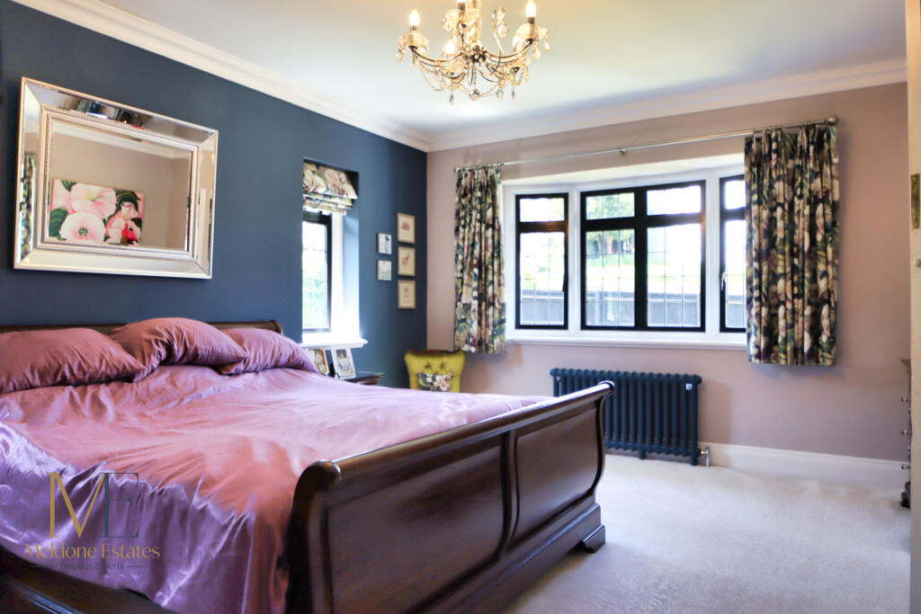 Bedroom_1