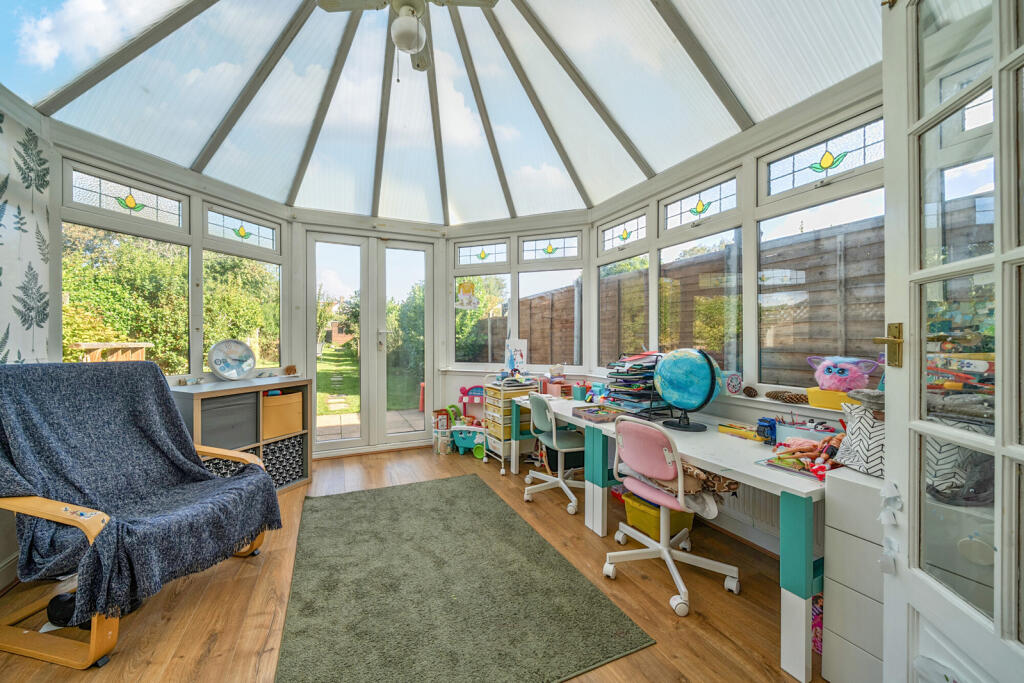 1353864-15-68c3ea...