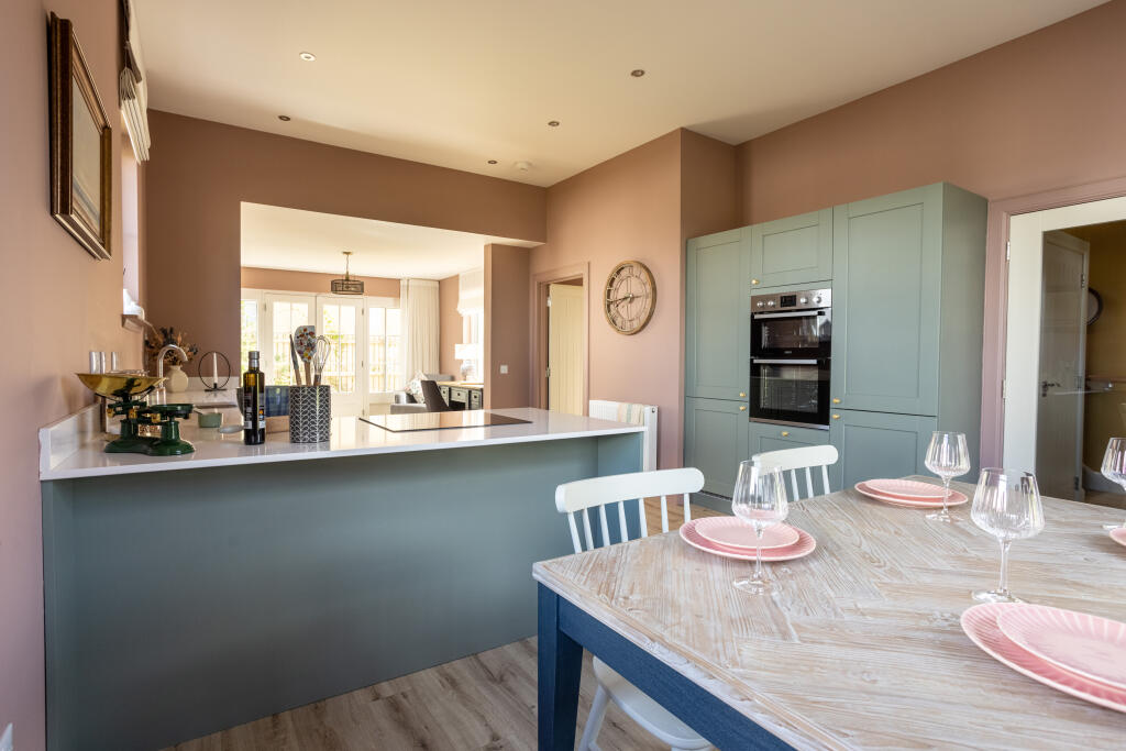 Dalziel Kitchen