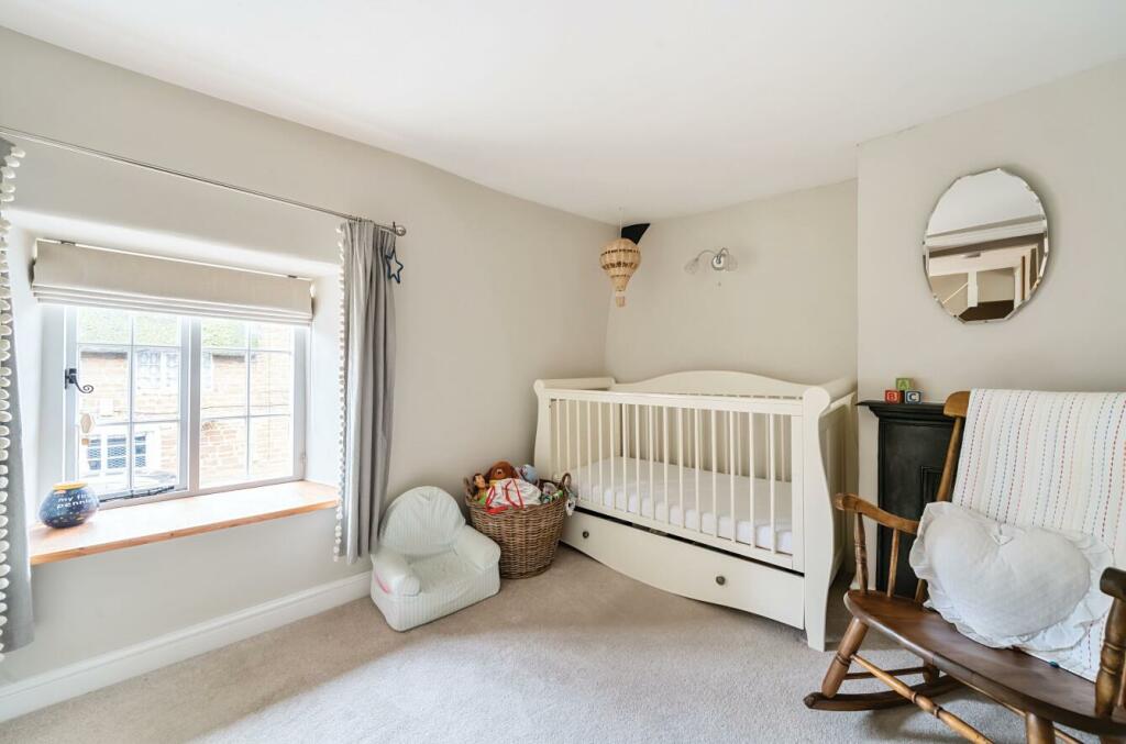 23 Main Road, Crick