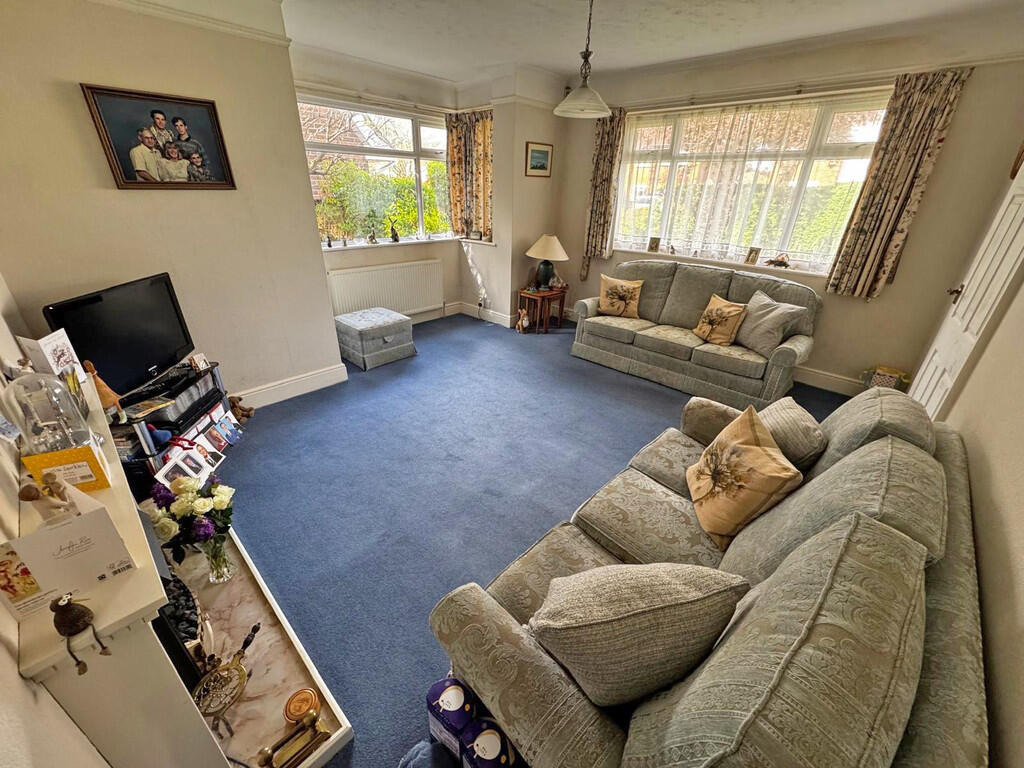Lroom (1)
