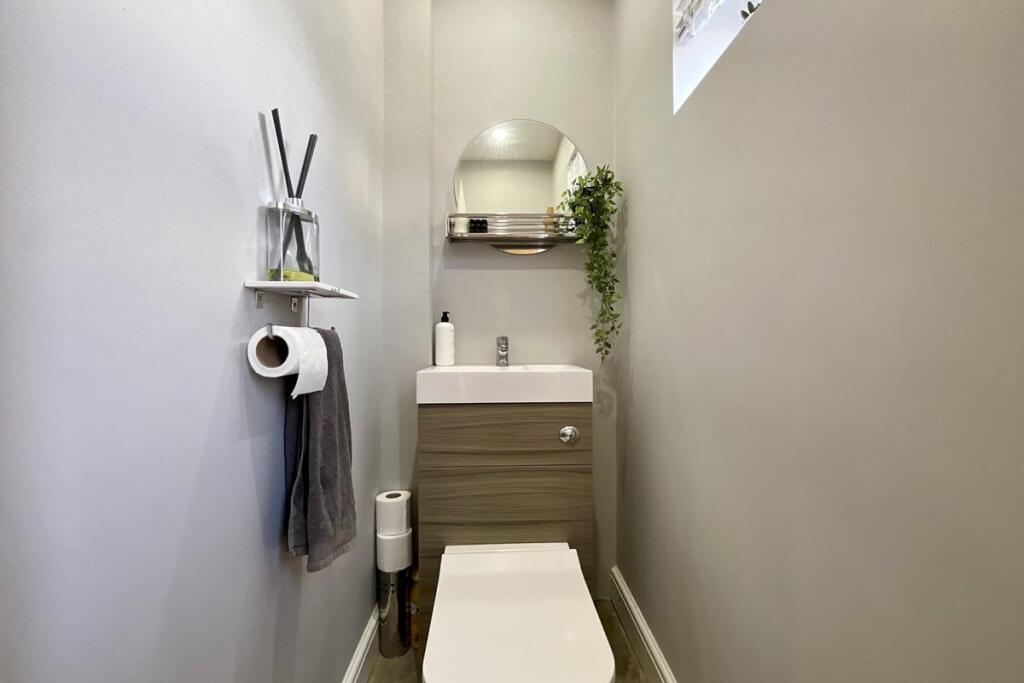 downstairs wc
