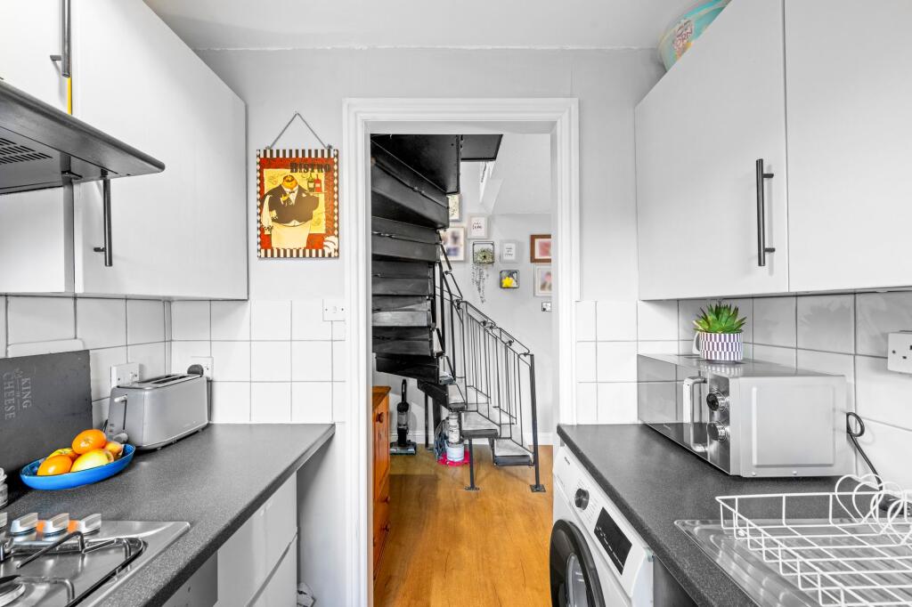 Fitted Kitchen
