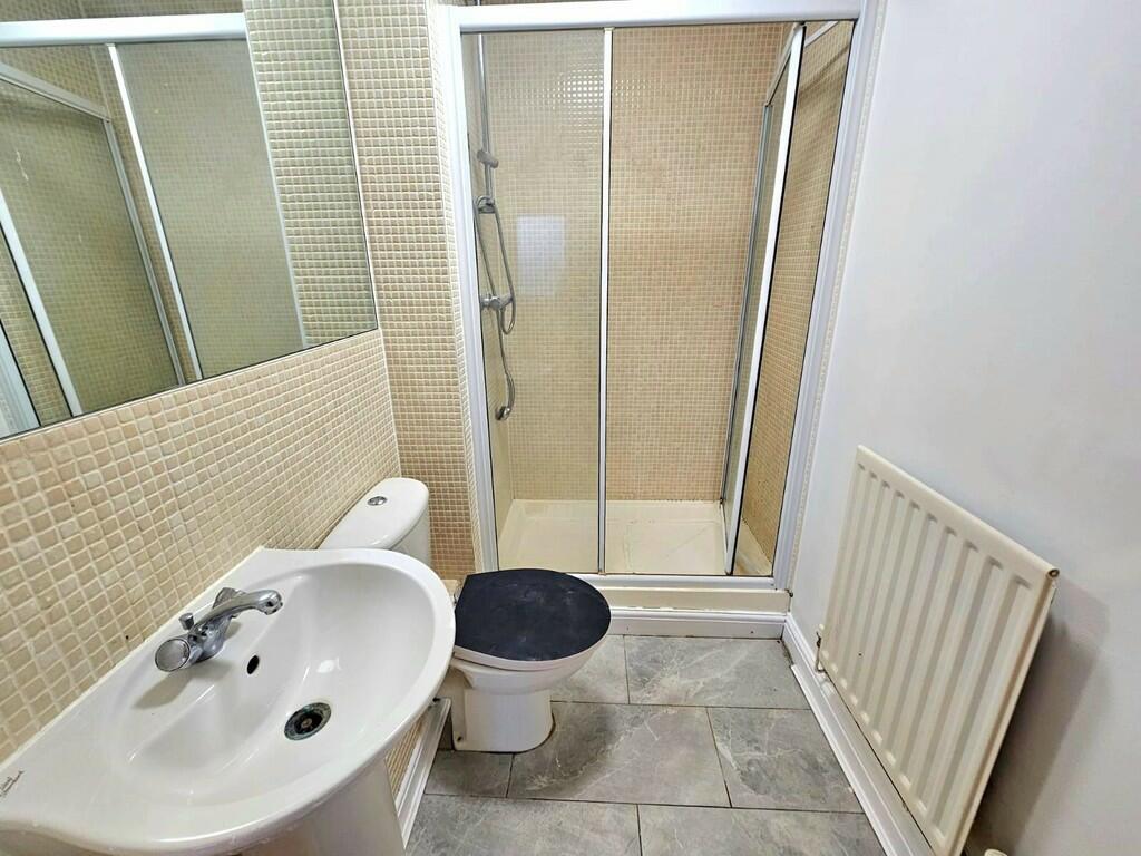 7ee06b3c-449c-406...