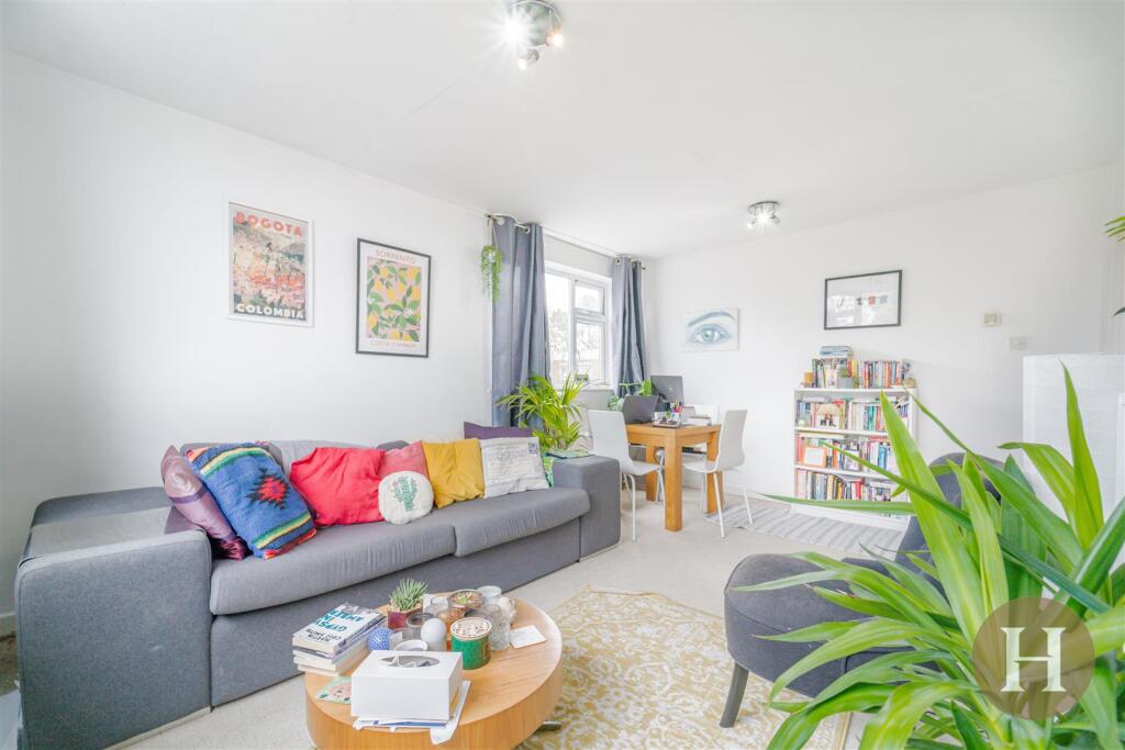 Hadleigh Estate Agents-11.jpg