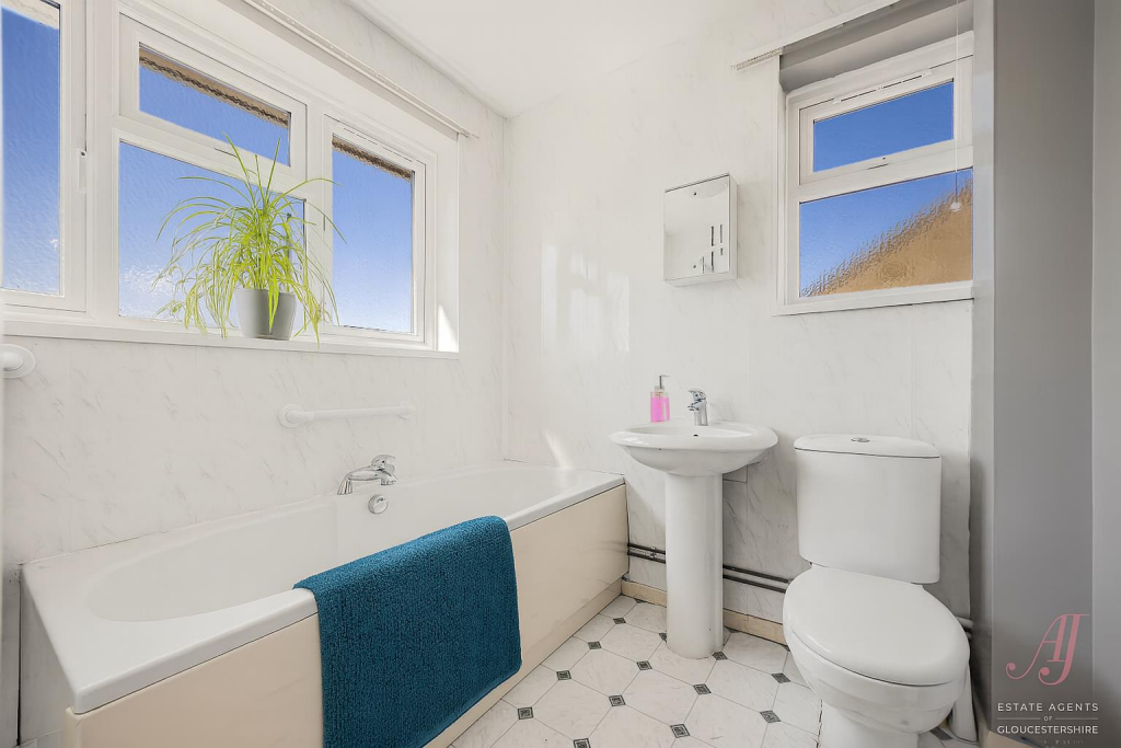 bathroom.png