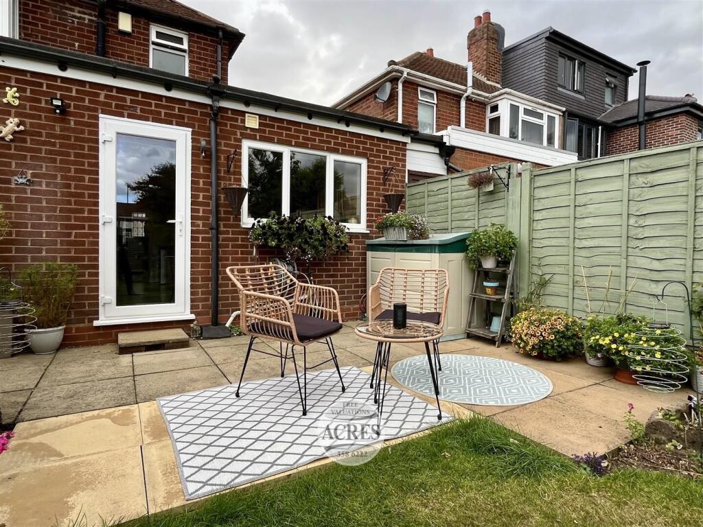 image00005 (Large).jpg