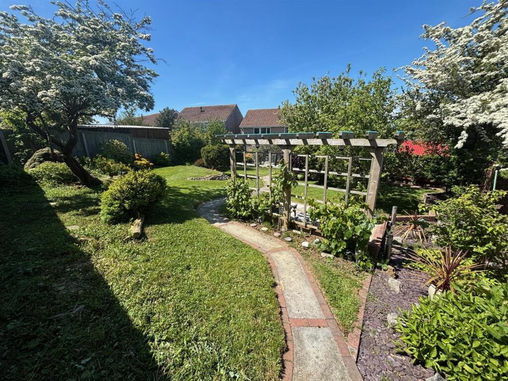 Garden 14.jpg