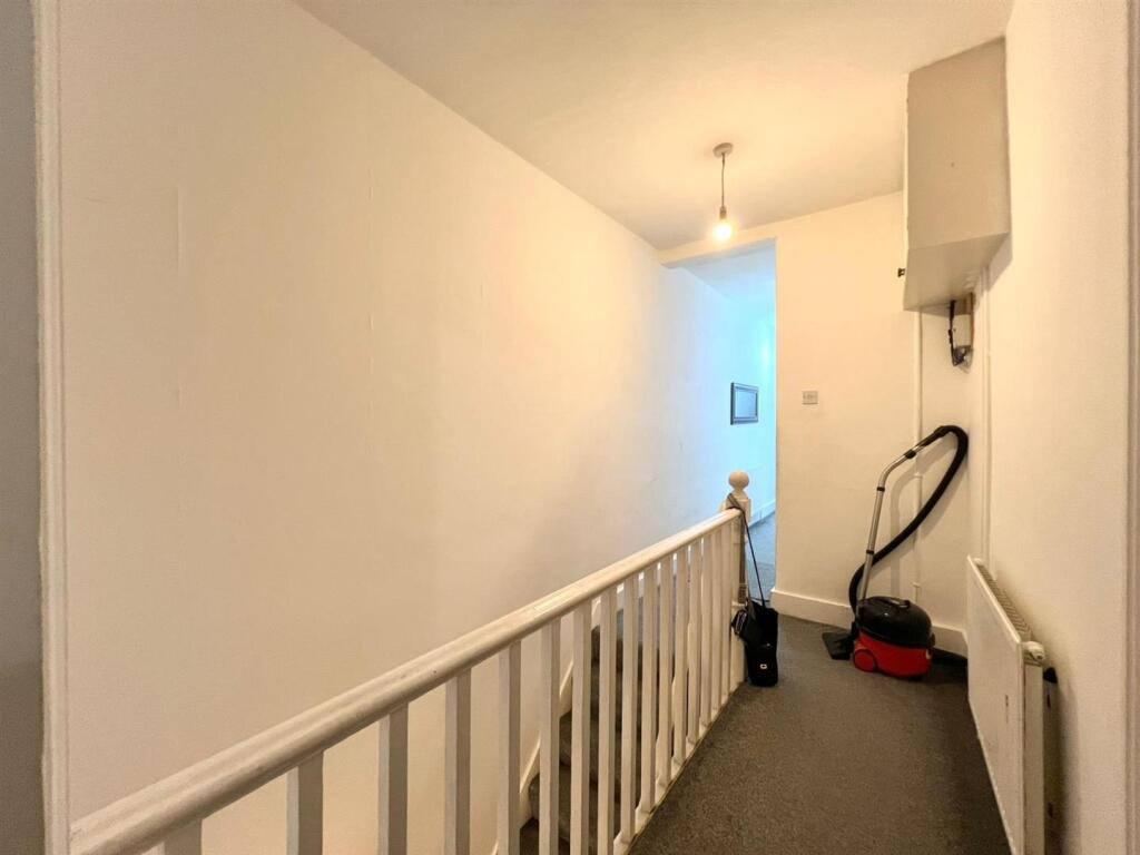 WhatsApp Image 2025-11-27 at 18.02.55 (3).jpeg