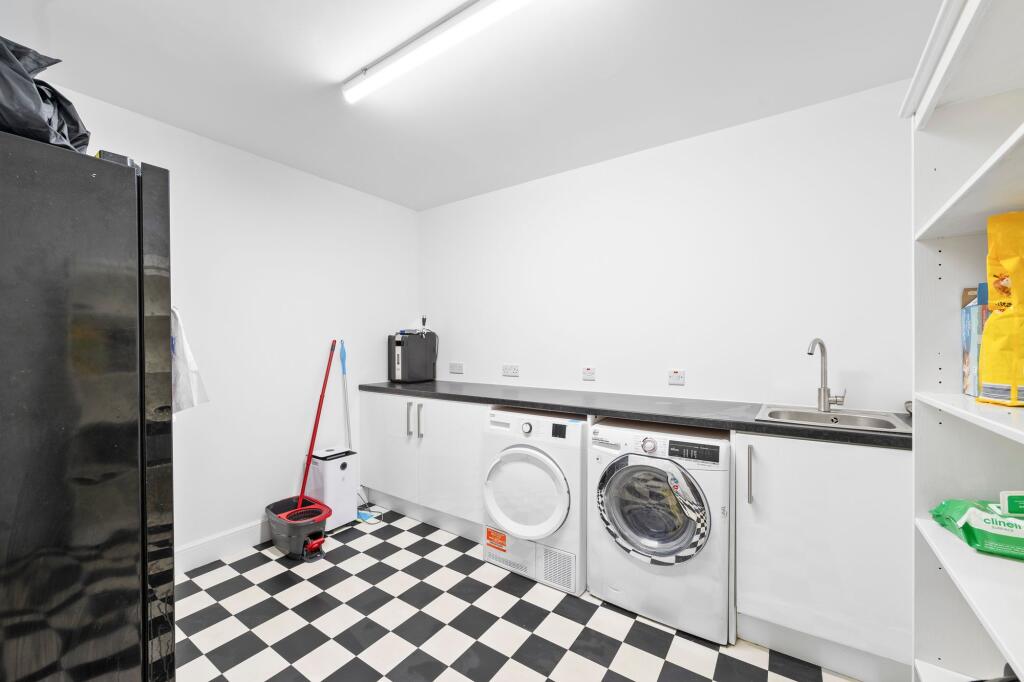 Lower Level - Utility Room