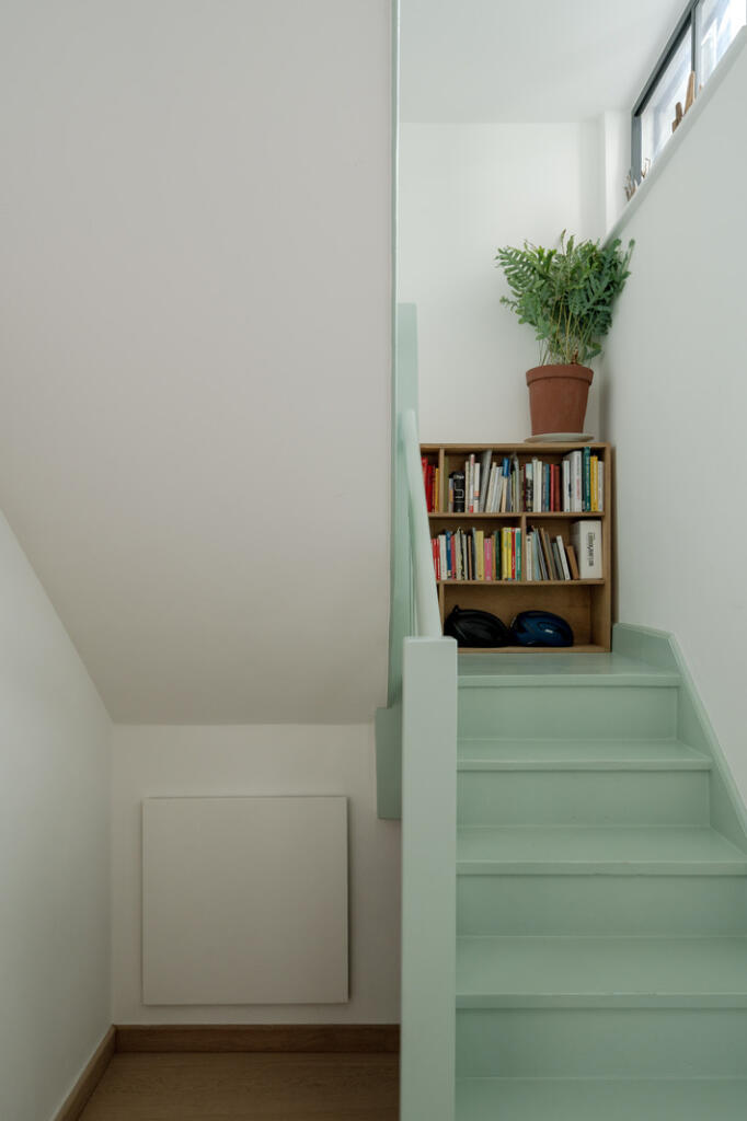 283600 - Keeling House, London E2 - high res - ...