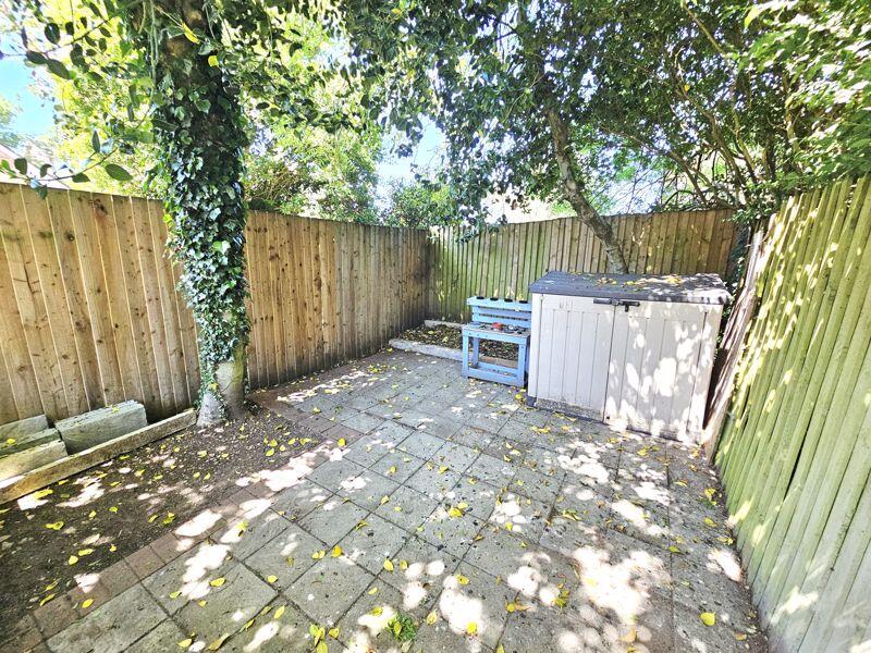 Photo 25