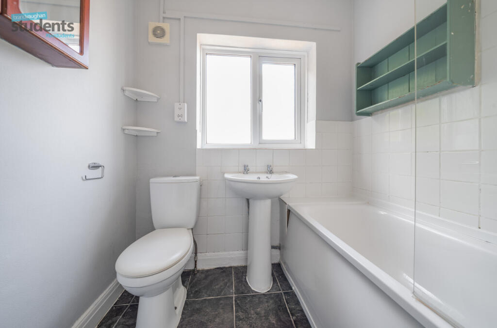 a1f436bb-f41b-4da...