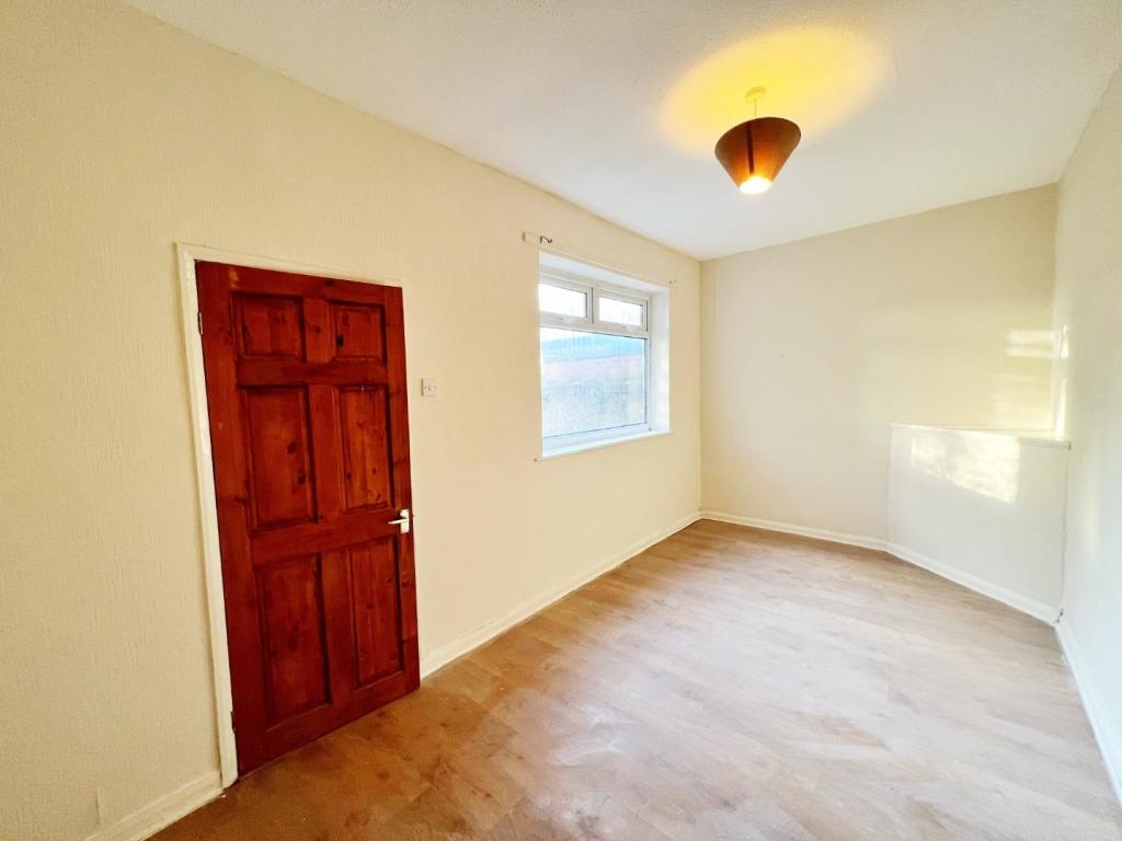 Dining Room.jpg