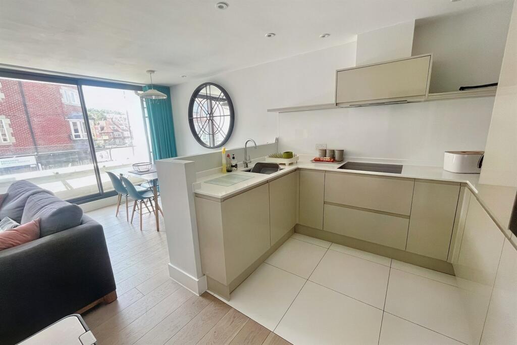 kitchen Apartment 2