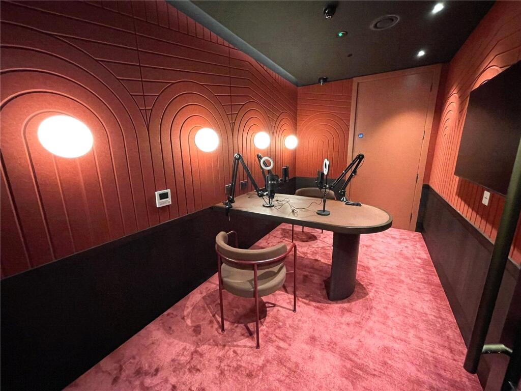 ContentCreation Room