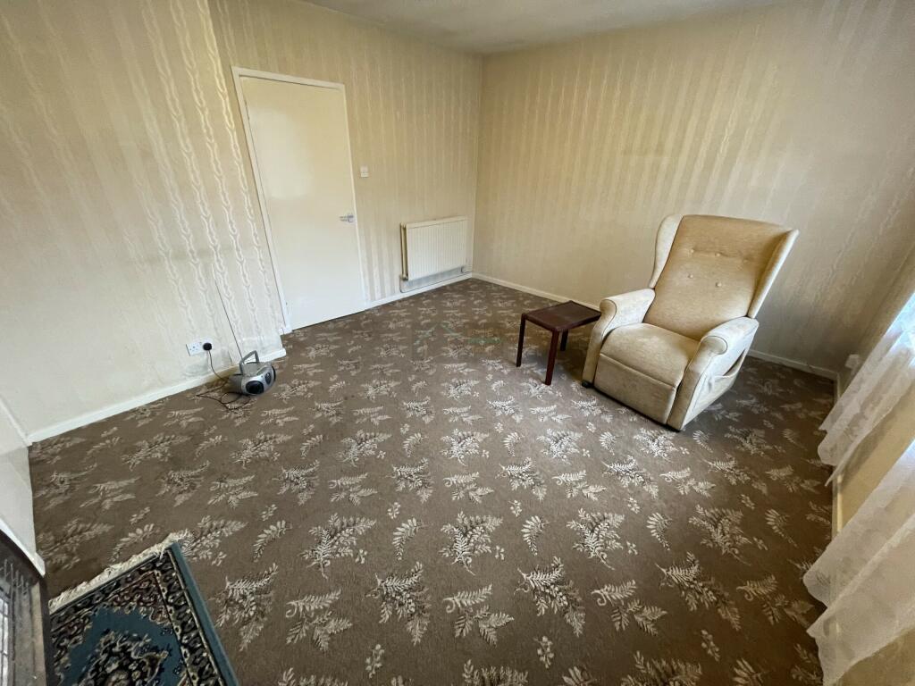 Lounge b.JPG