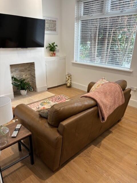 Lounge 1