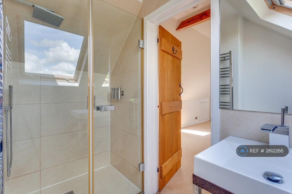 Ensuite Bathroom