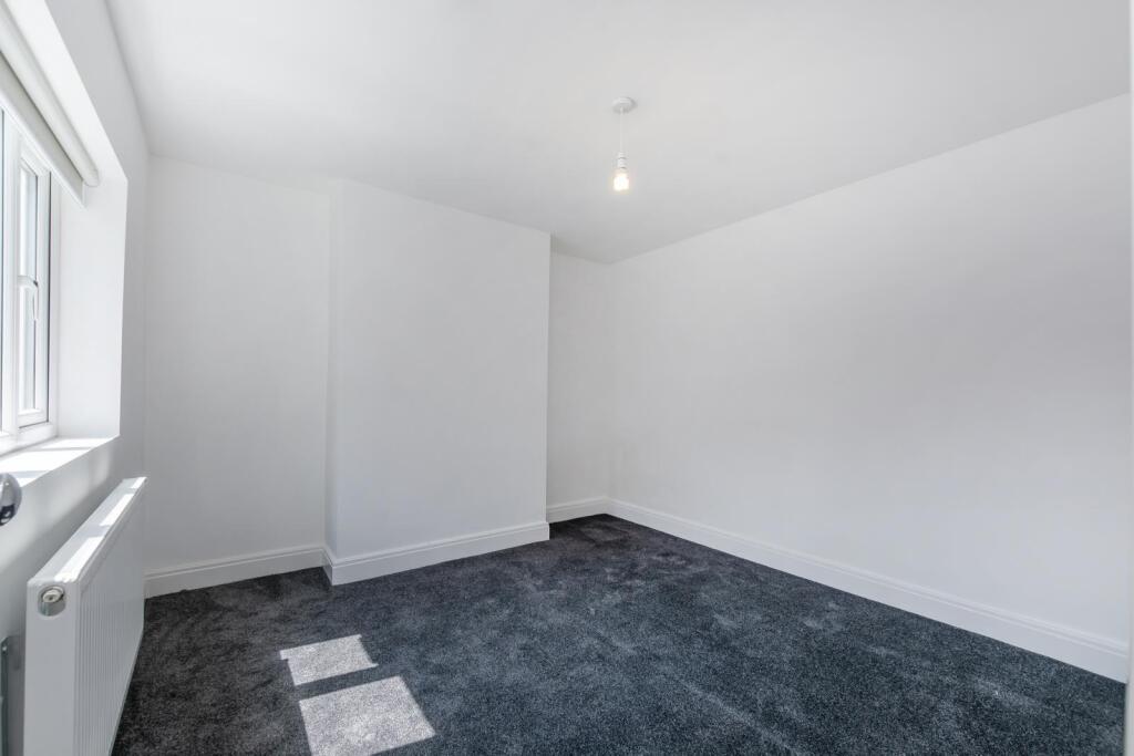 Brockley Rise SE23 1JG-5.jpg