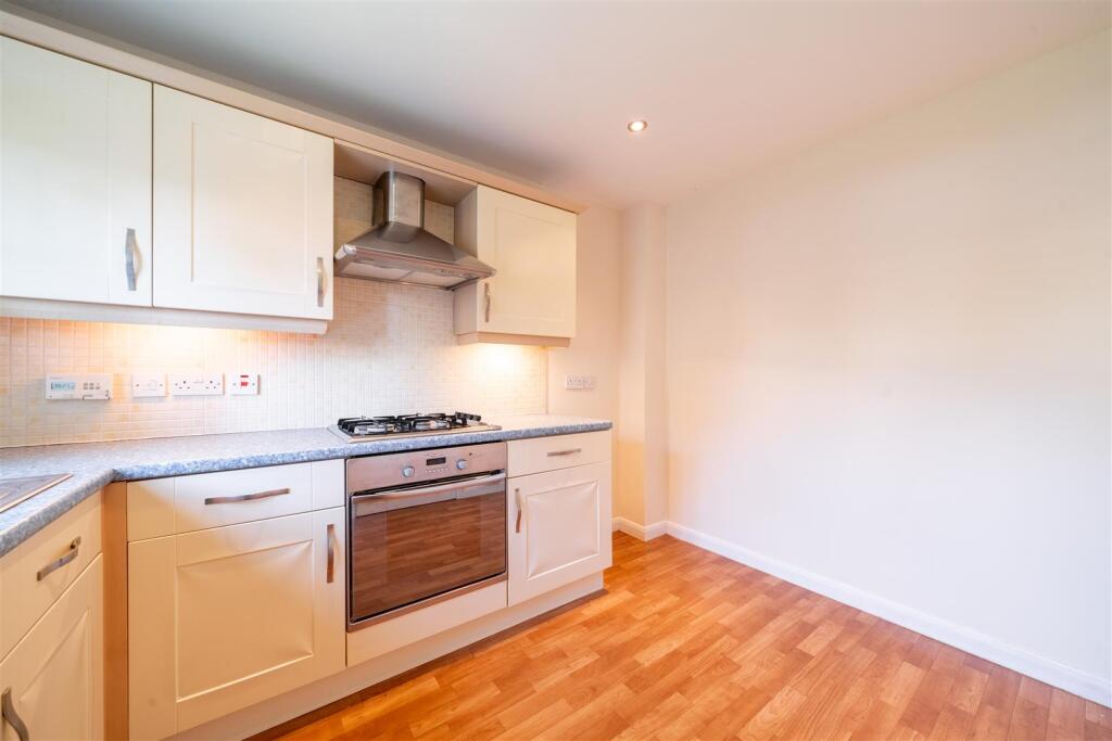 Kitchen-2.jpg