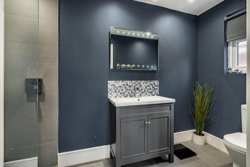 En-Suite To Master