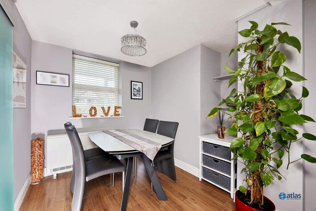Dining Area / Lounge