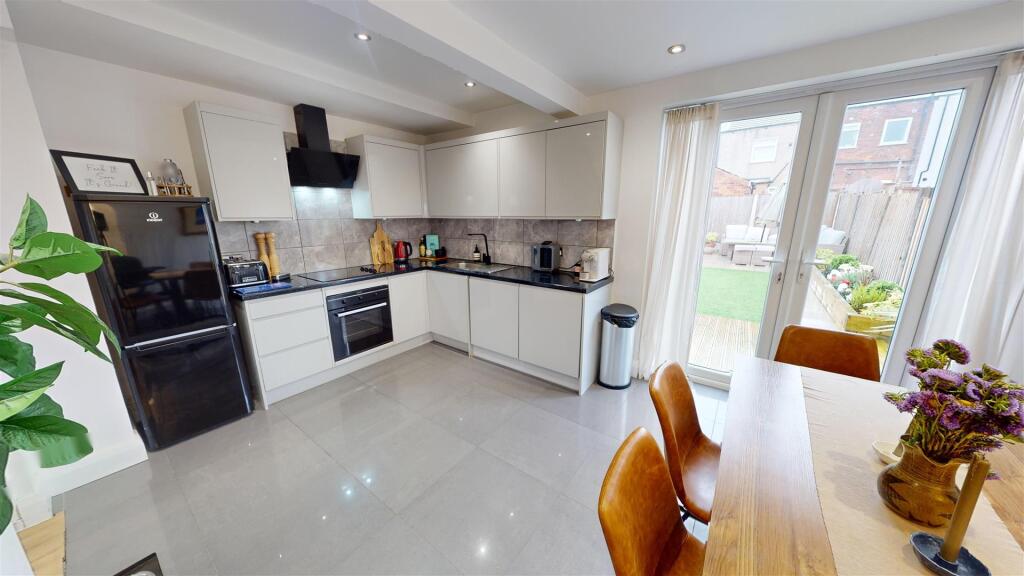 Birley St Kitchen Diner