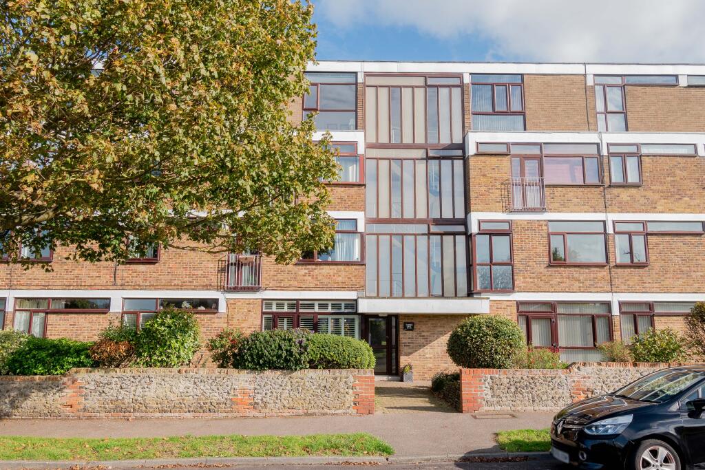 general Carmel Court