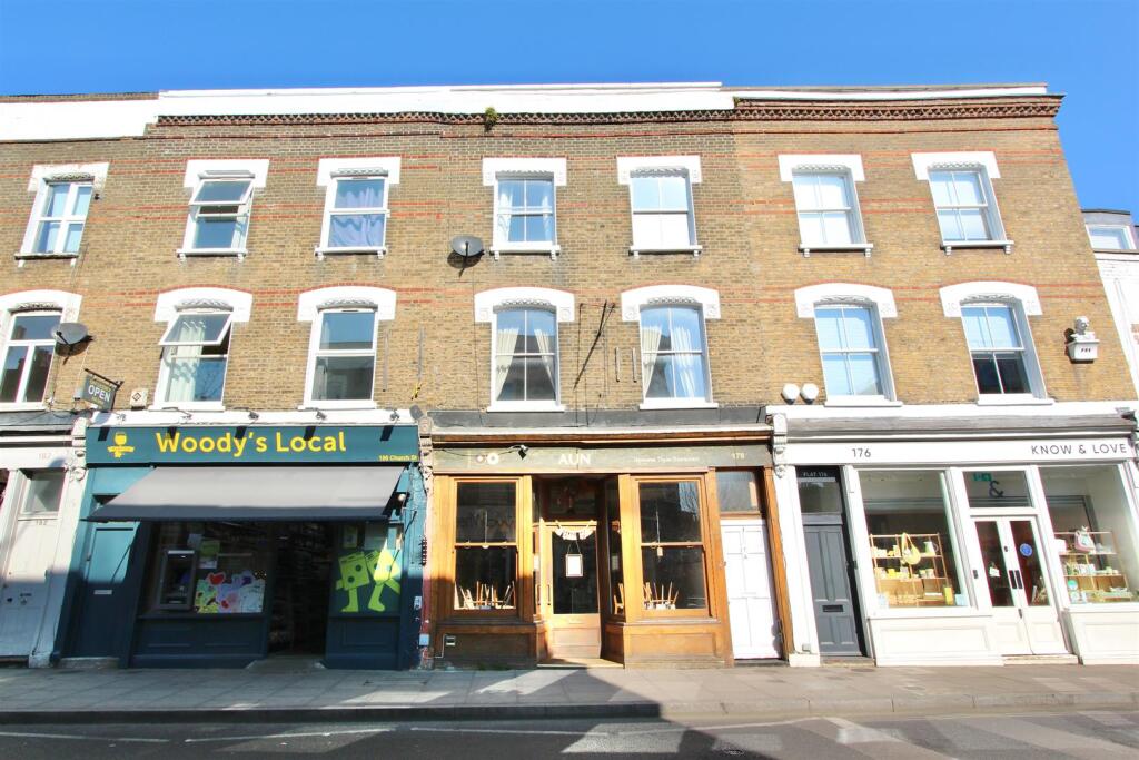 Stoke Newington Church Street, N16
