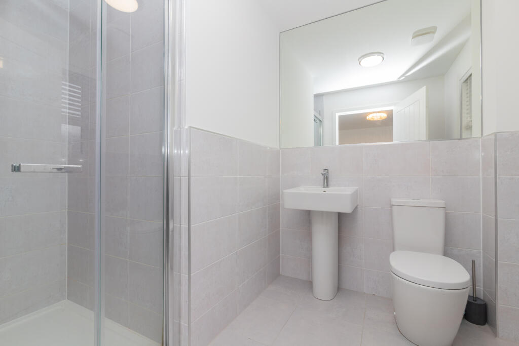 10 Brailsford drive paisley PA2 7GG L-20