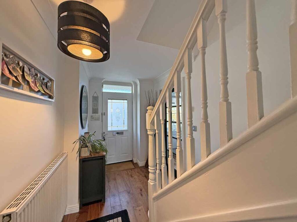 Aberdeen Avenue 100 Hall 2.jpg