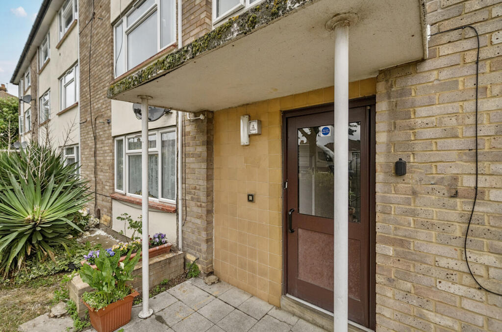 1304183-19-683ee2...