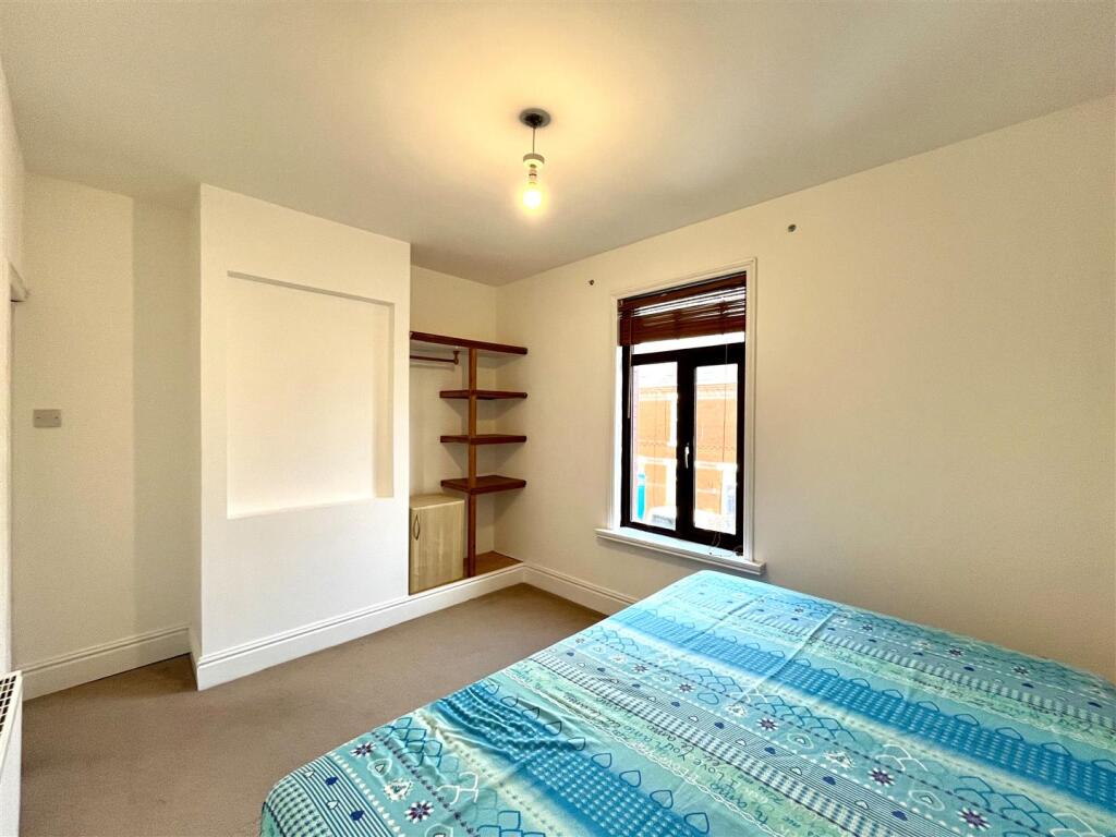 Bedroom 1 Aspect 2