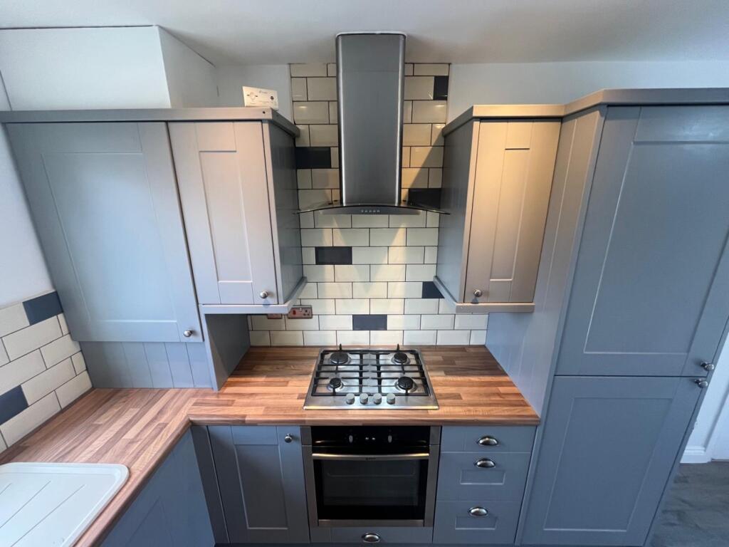 428b8dc1-25c1-483e-b55f-6a36c1c4c6fe