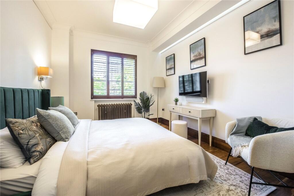 Principal Bedroom